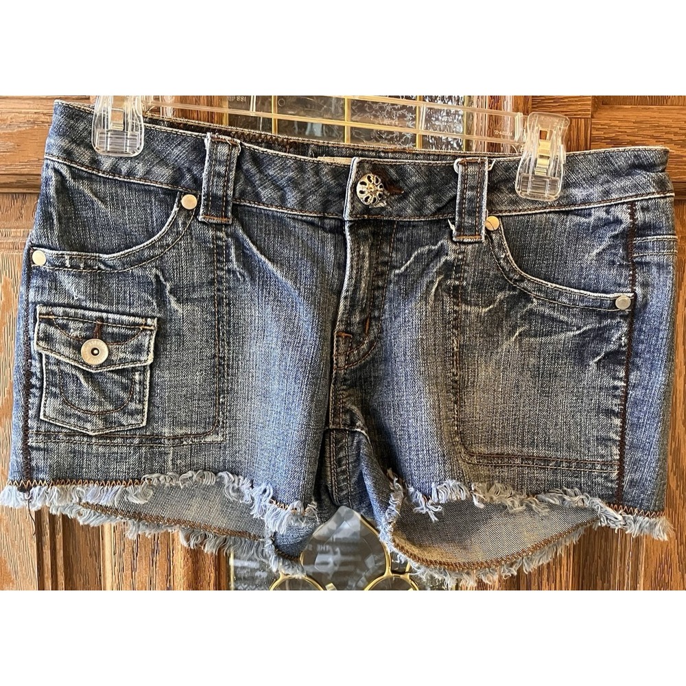 Mossimo Supply Co. Vintage Y2K Medium Wash Denim Jean Shorts Size 9 Cargo Cutoff